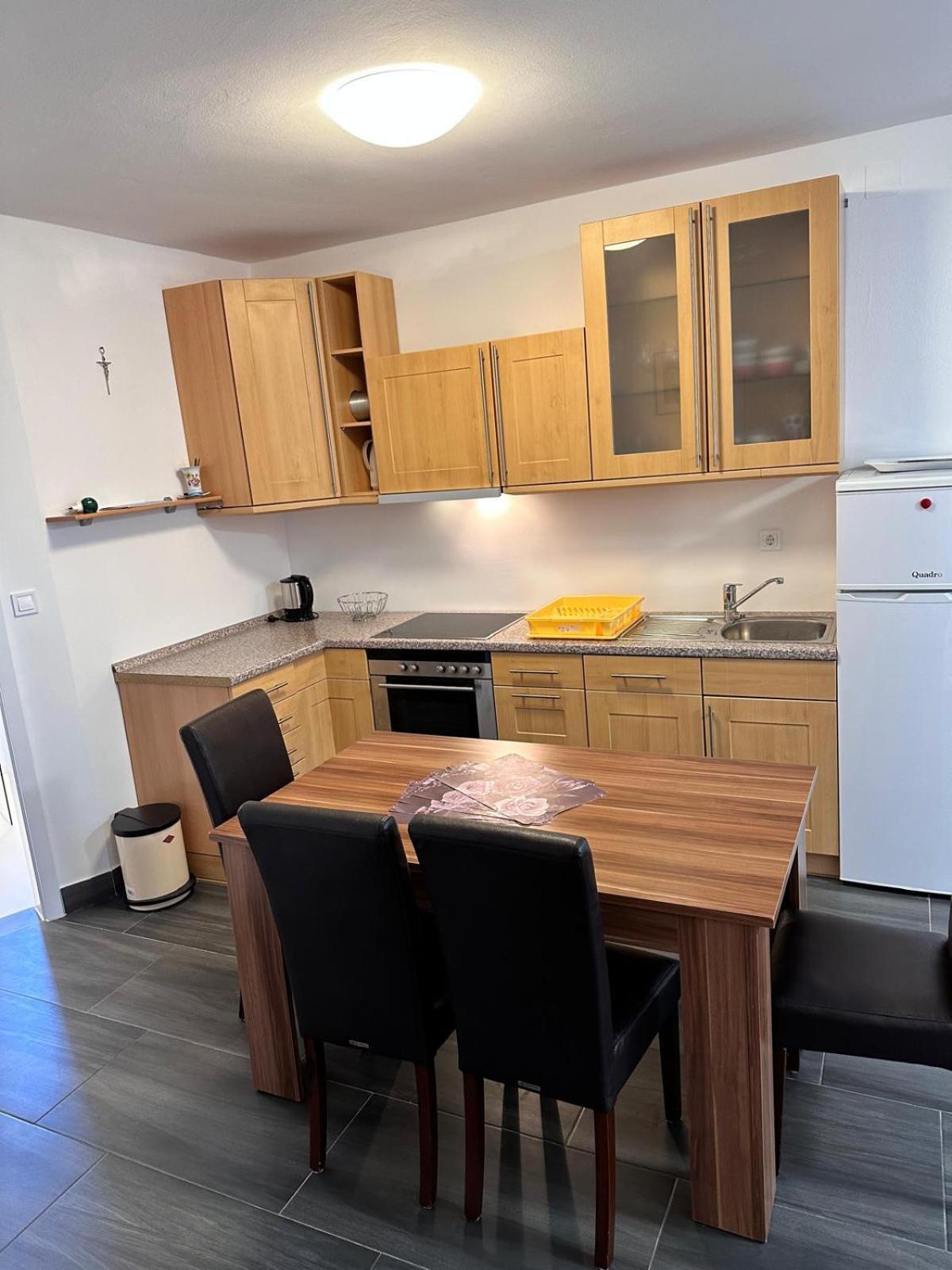 Apartman Nikola Salatić Екстериор снимка